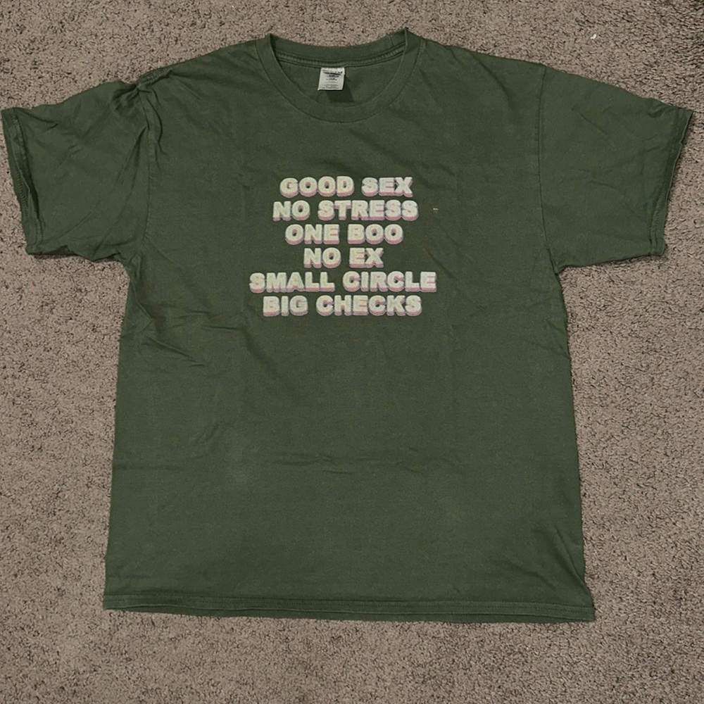 Men’s graphic tee